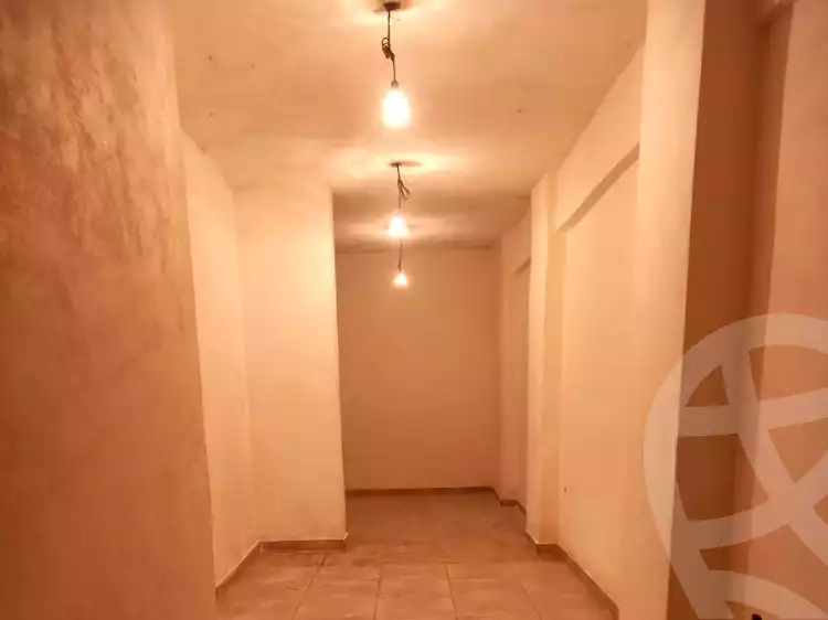 https://aqarmap.com.eg/ar/listing/3673135-for-sale-alexandria-krmwz