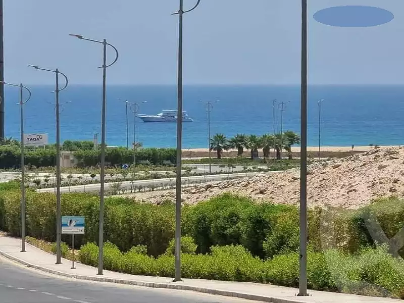 https://aqarmap.com.eg/ar/listing/3710349-for-sale-ain-elsokhna-mdyn-ljll-ljdyd-mntj-fydl-btr-hws