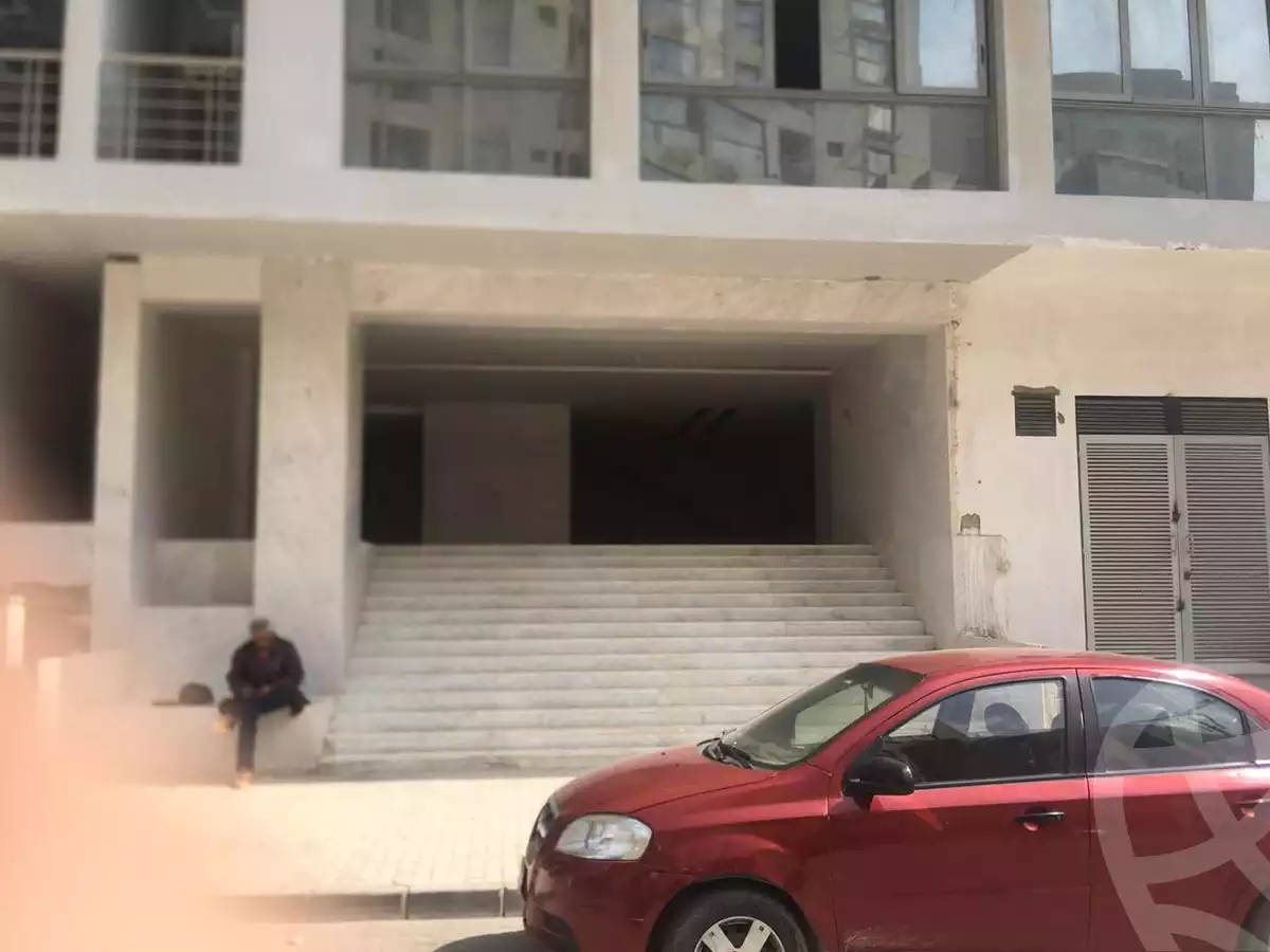 https://aqarmap.com.eg/ar/listing/3730820-for-sale-cairo-new-cairo-el-kattameya-compounds-in-kattameya-kmbwnd-wn-qtmyh-m-mr-lmrshdy