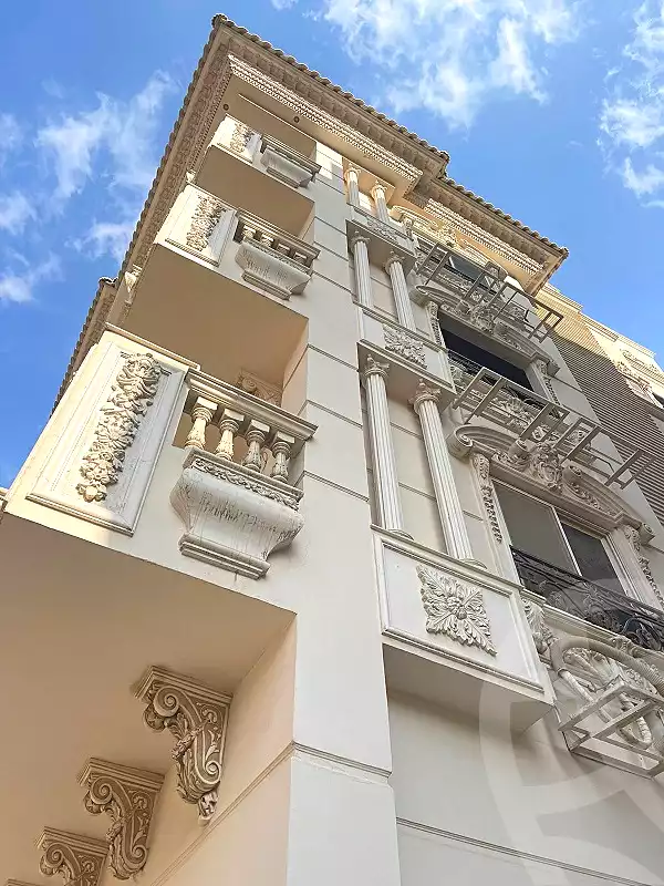 https://aqarmap.com.eg/ar/listing/3736688-for-sale-cairo-6th-of-october-byt-lwtn-lhy-lts