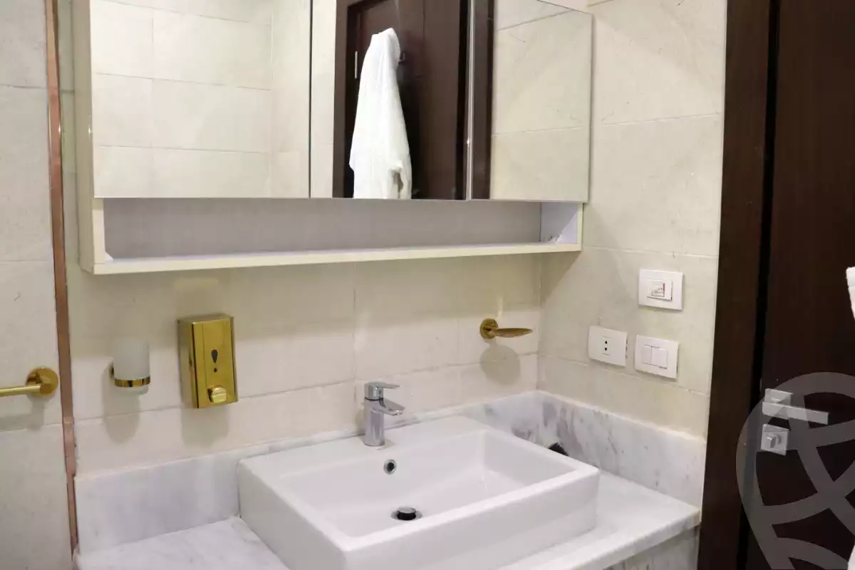 https://aqarmap.com.eg/en/listing/3747104-for-rent-cairo-new-cairo-compounds-ninety-avenue