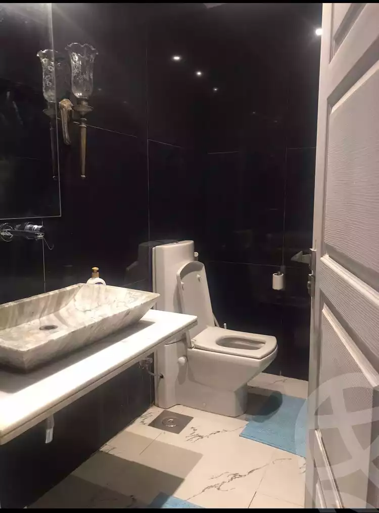 https://aqarmap.com.eg/en/listing/4099270-for-sale-cairo-el-agouza-medan-feniy - el-sad-el-aley