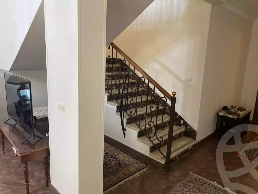 https://aqarmap.com.eg/ar/listing/3757526-for-sale-cairo-el-sheikh-zayed-city-compounds-greens