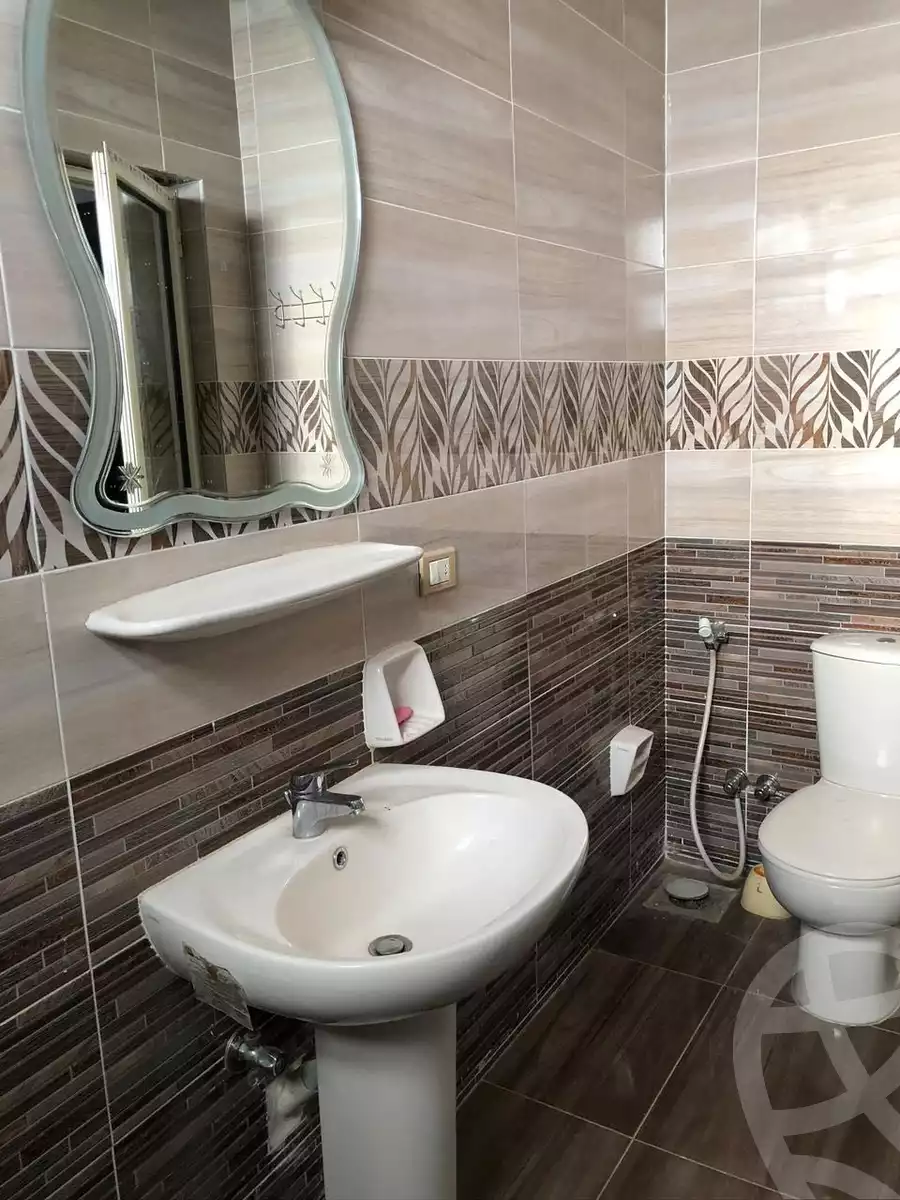 https://aqarmap.com.eg/ar/listing/3619397-for-sale-cairo-new-cairo-golden-square