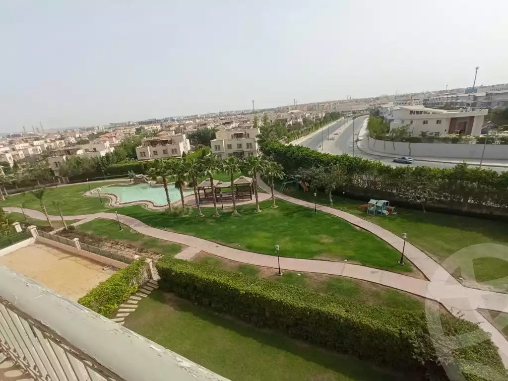 https://aqarmap.com.eg/ar/listing/3766587-for-sale-cairo-el-sheikh-zayed-city-compounds-greens