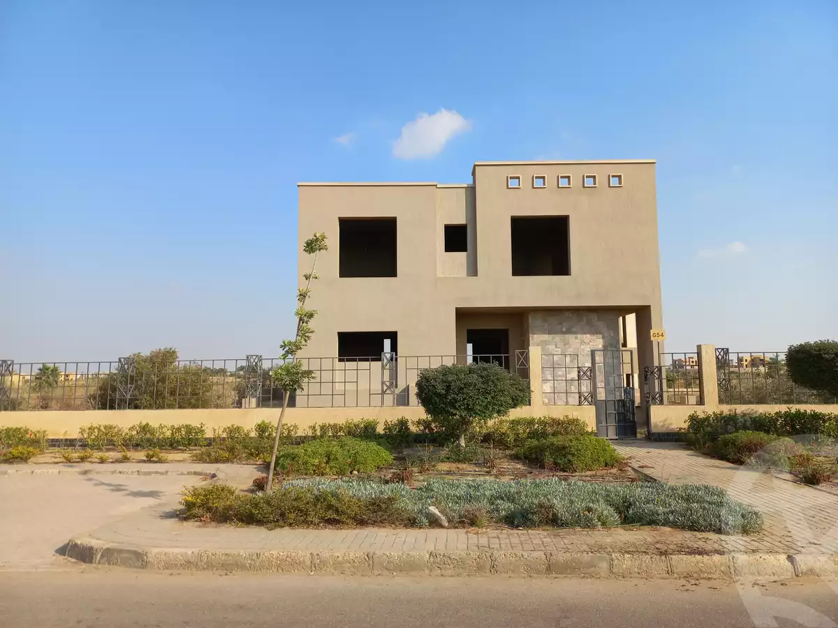 https://aqarmap.com.eg/ar/listing/3772860-for-sale-cairo-alex-cairo-desert-road-mdyn-sfnks-ljdyd