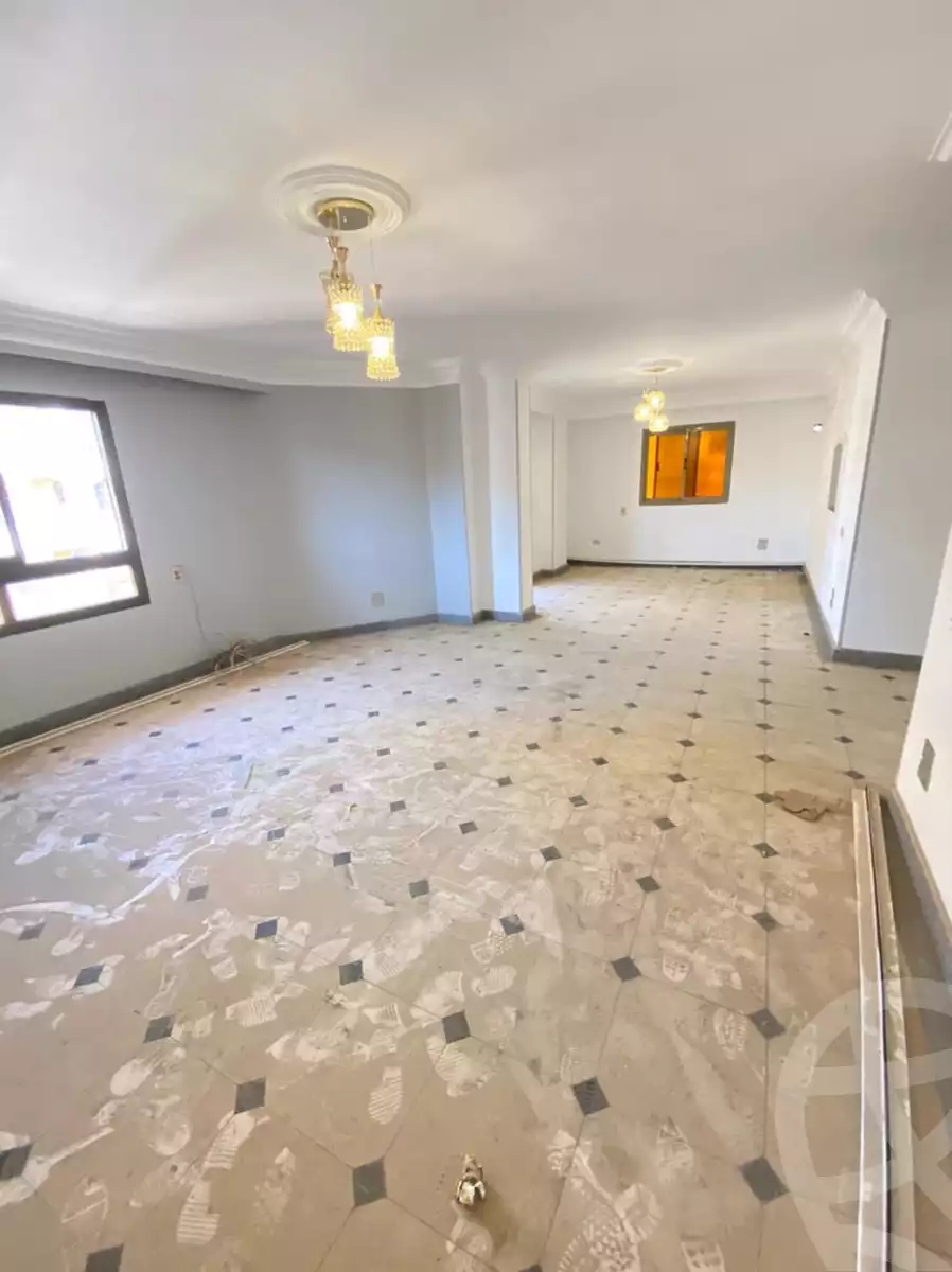 https://aqarmap.com.eg/ar/listing/3773071-for-sale-cairo-el-maadi-degla-street-199