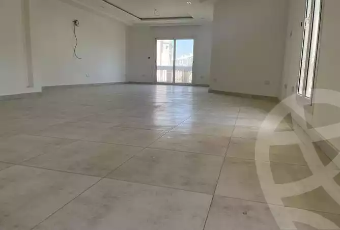 https://aqarmap.com.eg/ar/listing/3773832-for-rent-cairo-new-cairo-compounds-mountain-view-hyde-park