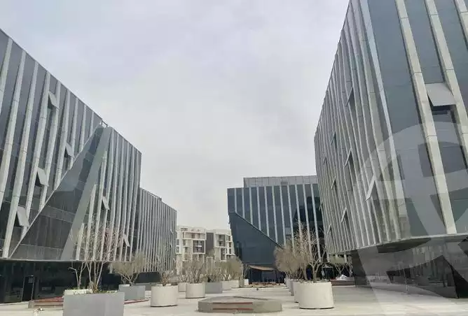 https://aqarmap.com.eg/en/listing/3774019-for-rent-eastown-district-sodic