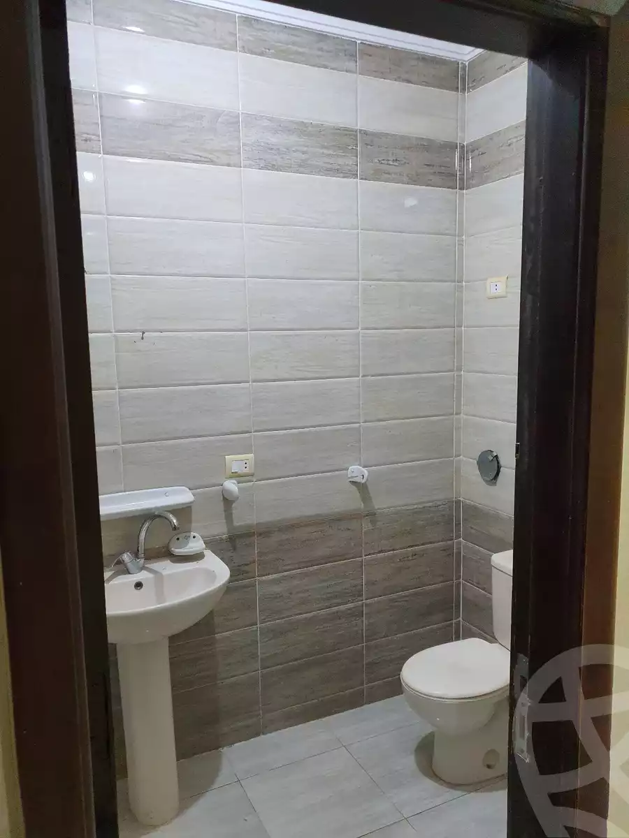 https://aqarmap.com.eg/en/listing/4188054-for-rent-cairo-al-oubour-el-hay-el-khames