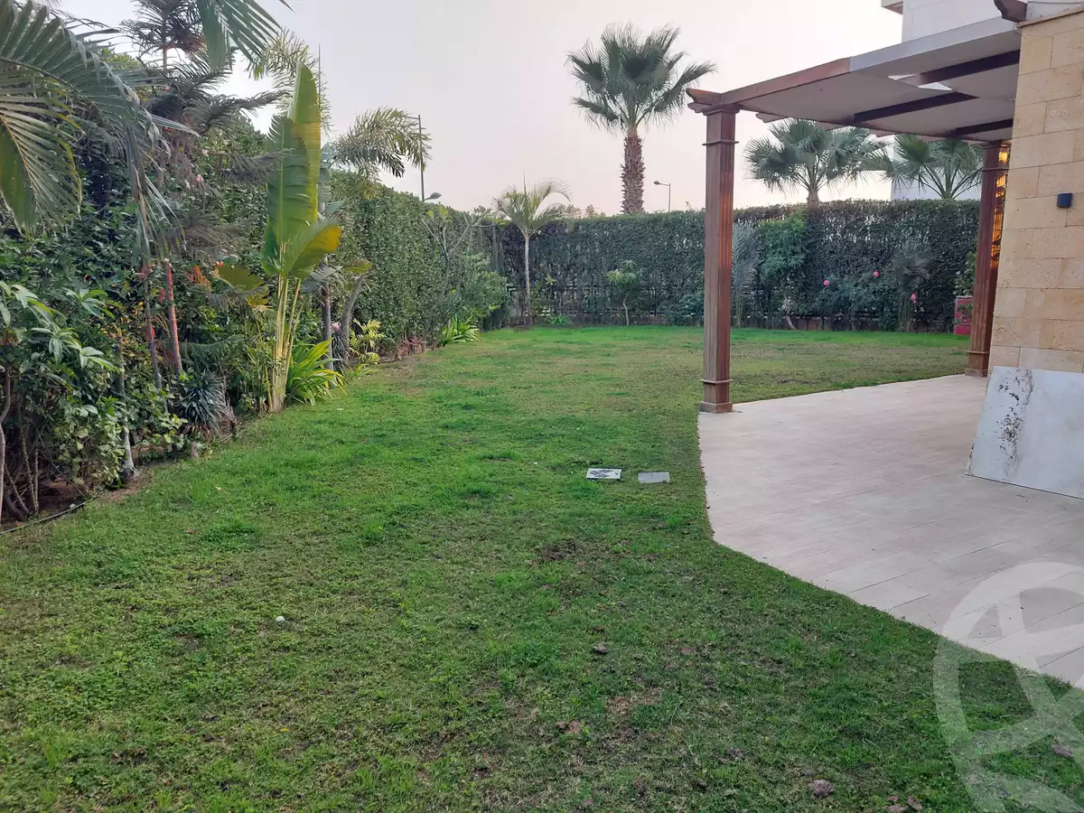 https://aqarmap.com.eg/ar/listing/3766531-for-rent-cairo-el-sheikh-zayed-city-compounds-kmbwnd-wyst-twn-swdyk