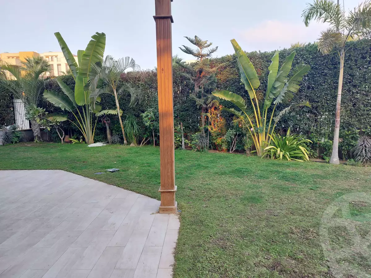https://aqarmap.com.eg/en/listing/4092202-for-rent-cairo-el-sheikh-zayed-city-compounds-kmbwnd-wyst-twn-swdyk