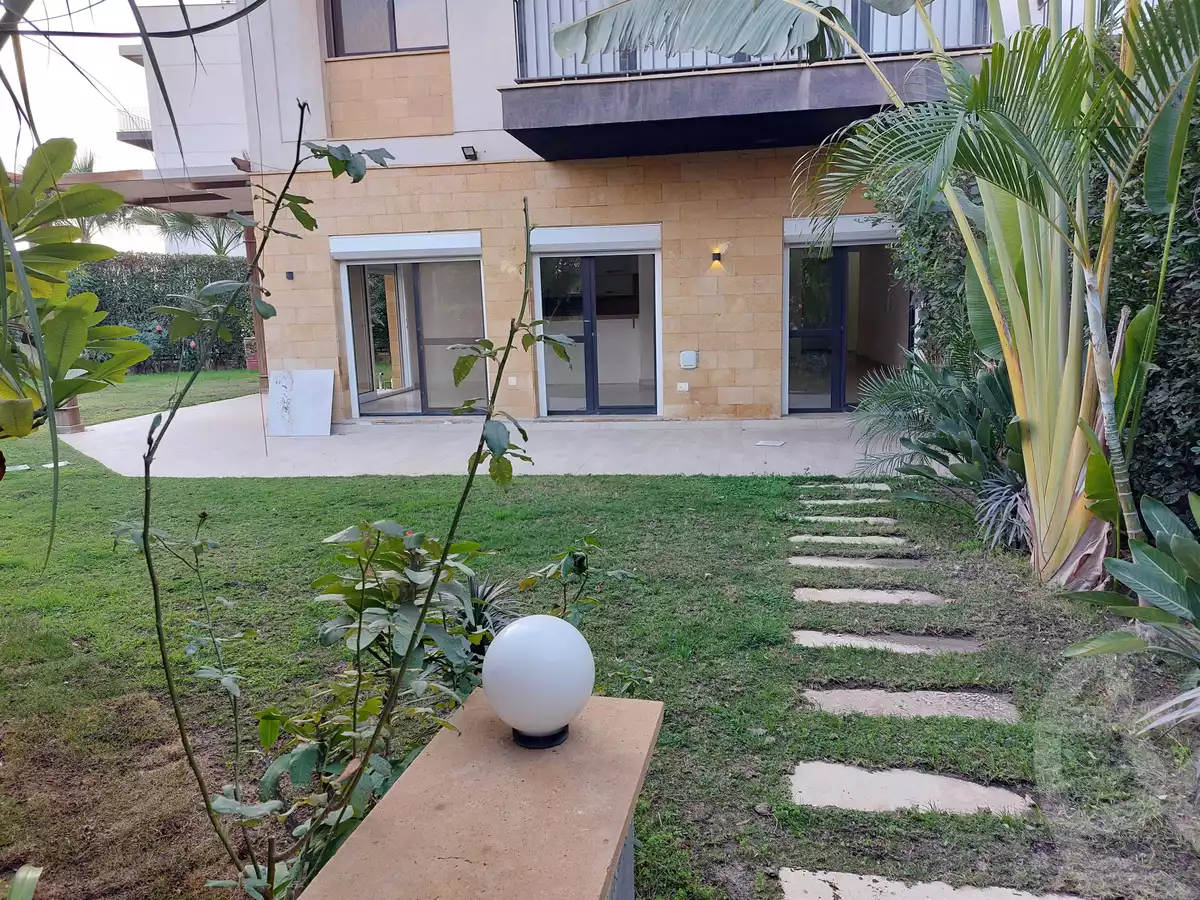 https://aqarmap.com.eg/en/listing/4092202-for-rent-cairo-el-sheikh-zayed-city-compounds-kmbwnd-wyst-twn-swdyk