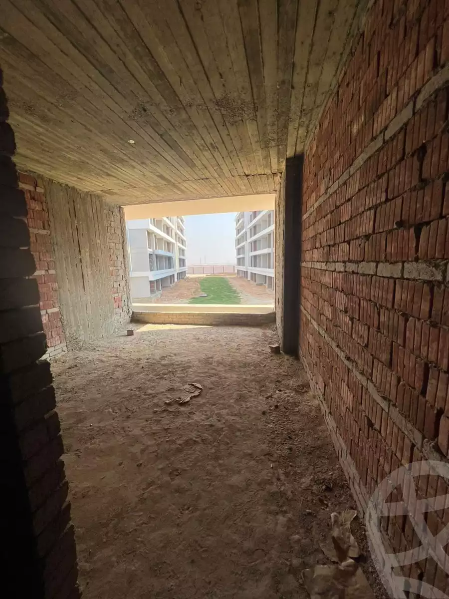 https://aqarmap.com.eg/ar/listing/3788512-for-sale-cairo-6th-of-october-compound-lake-front