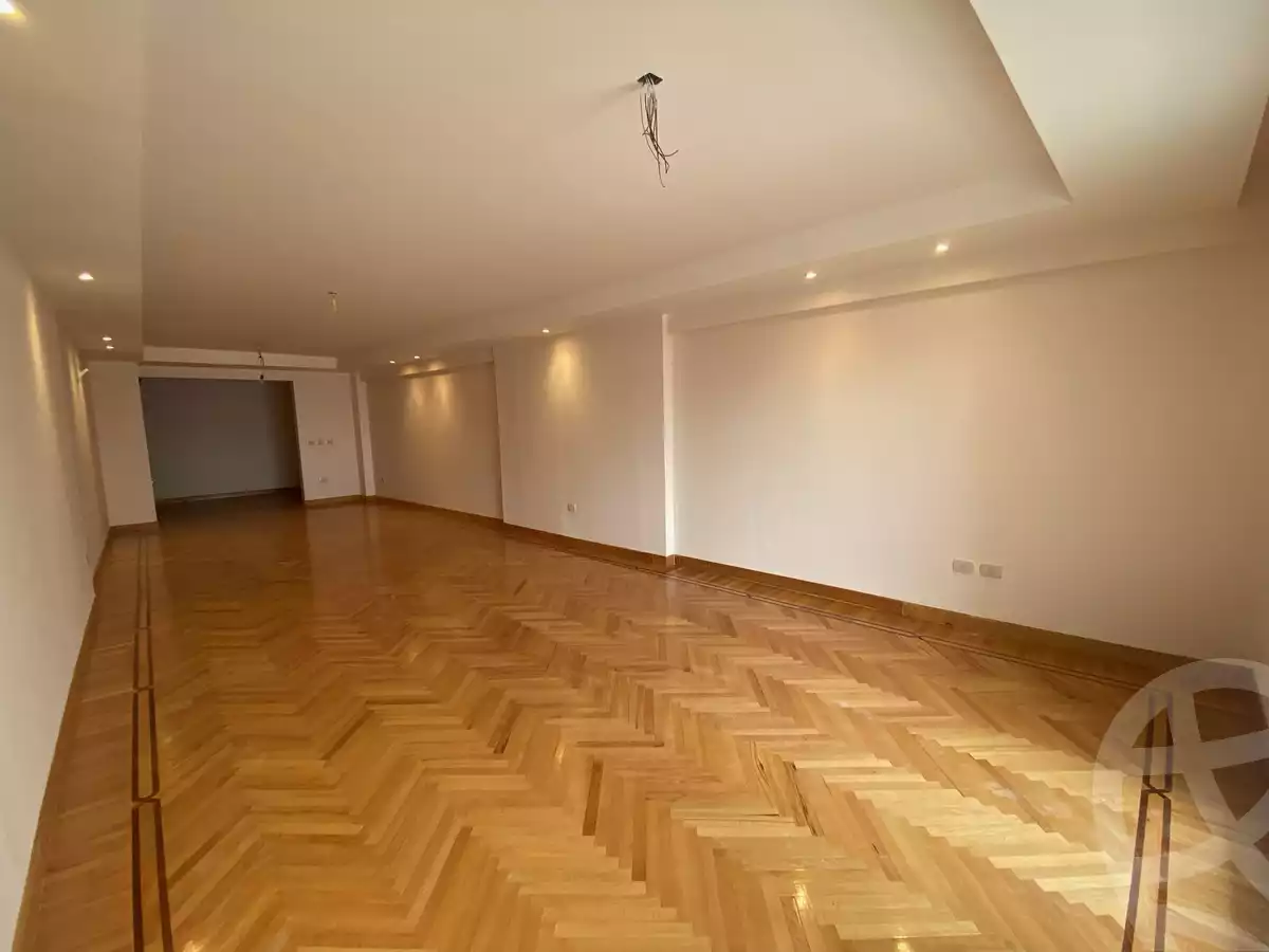 https://aqarmap.com.eg/en/listing/4203019-for-sale-alexandria-glim-shr-ljysh