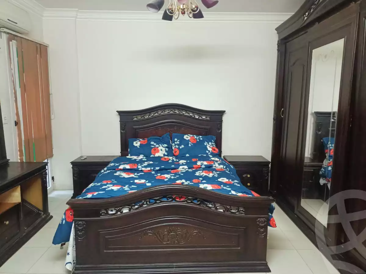 https://aqarmap.com.eg/ar/listing/3788798-for-rent-cairo-el-sheikh-zayed-city-el-hay-elthamen-lml