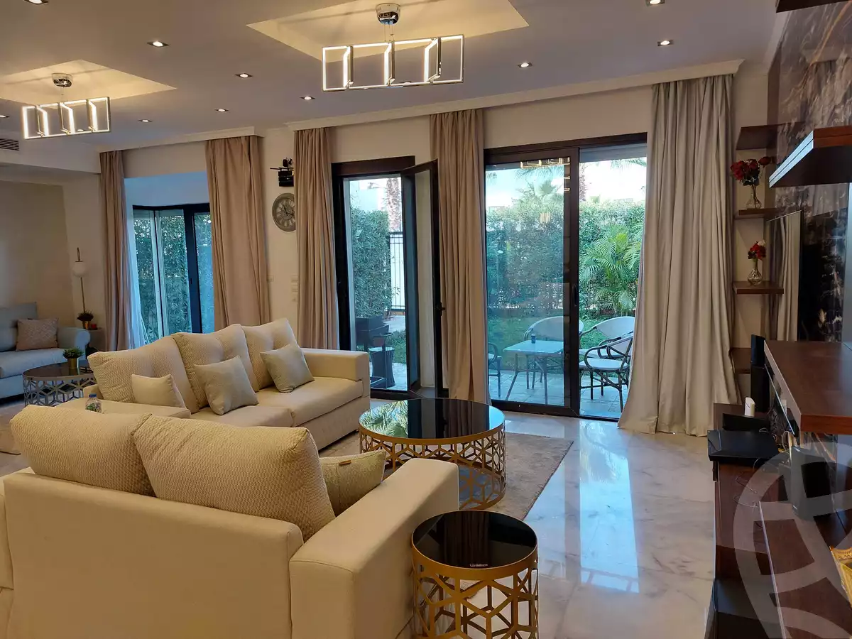 https://aqarmap.com.eg/ar/listing/3778867-for-rent-cairo-el-sheikh-zayed-city-compounds-kmbwnd-wyst-twn-swdyk