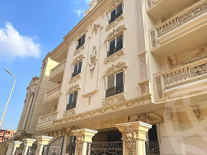 https://aqarmap.com.eg/ar/listing/4164300-for-sale-cairo-6th-of-october-byt-lwtn-byt-lwtn-ltkmyly