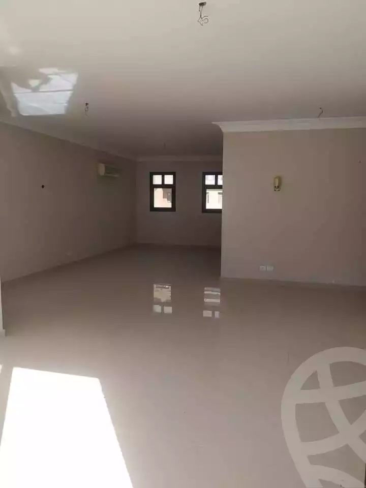 https://aqarmap.com.eg/ar/listing/3810172-for-sale-cairo-el-sheikh-zayed-city-compounds-in-sheikh-zayed-casa