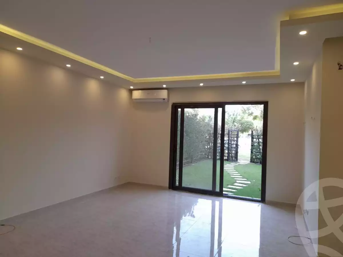 https://aqarmap.com.eg/ar/listing/3817568-for-sale-cairo-el-sheikh-zayed-city-compounds-in-sheikh-zayed-casa