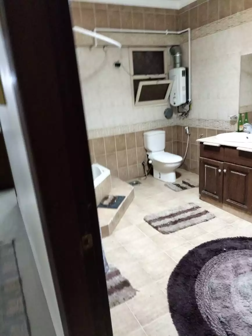https://aqarmap.com.eg/ar/listing/3824291-for-rent-cairo-nasr-city-rabaah-el-adaweya