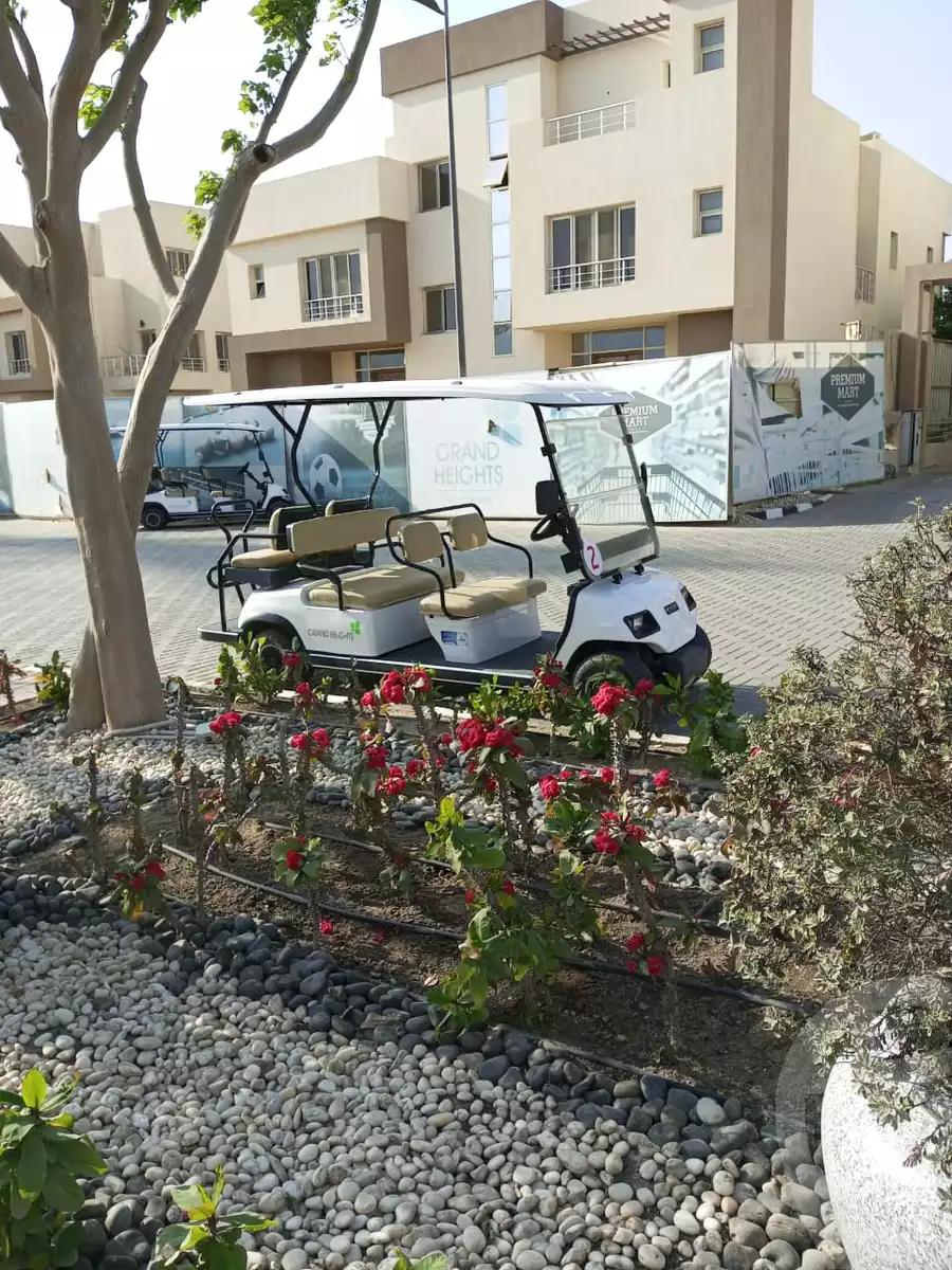 https://aqarmap.com.eg/ar/listing/3825388-for-sale-cairo-6th-of-october-compound-grand-heights