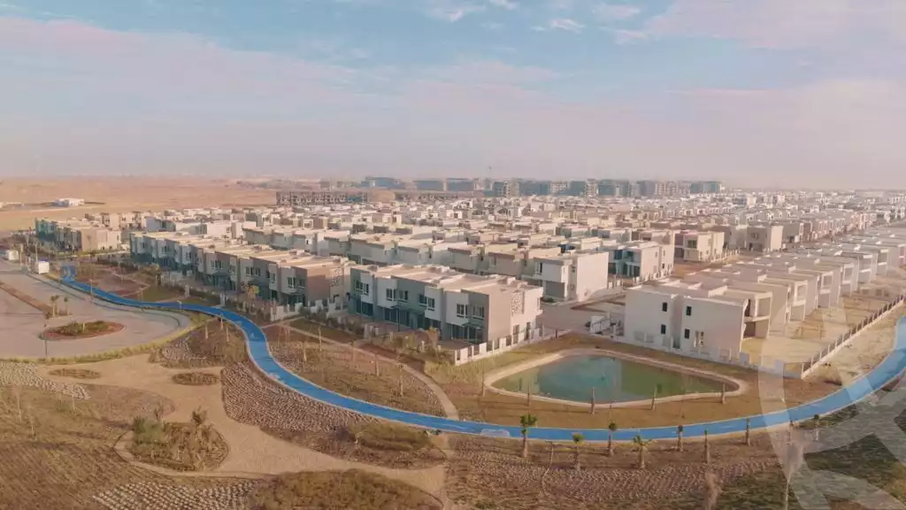 https://aqarmap.com.eg/ar/listing/3825560-for-sale-cairo-6th-of-october-compounds-badya-compound-palm-hills