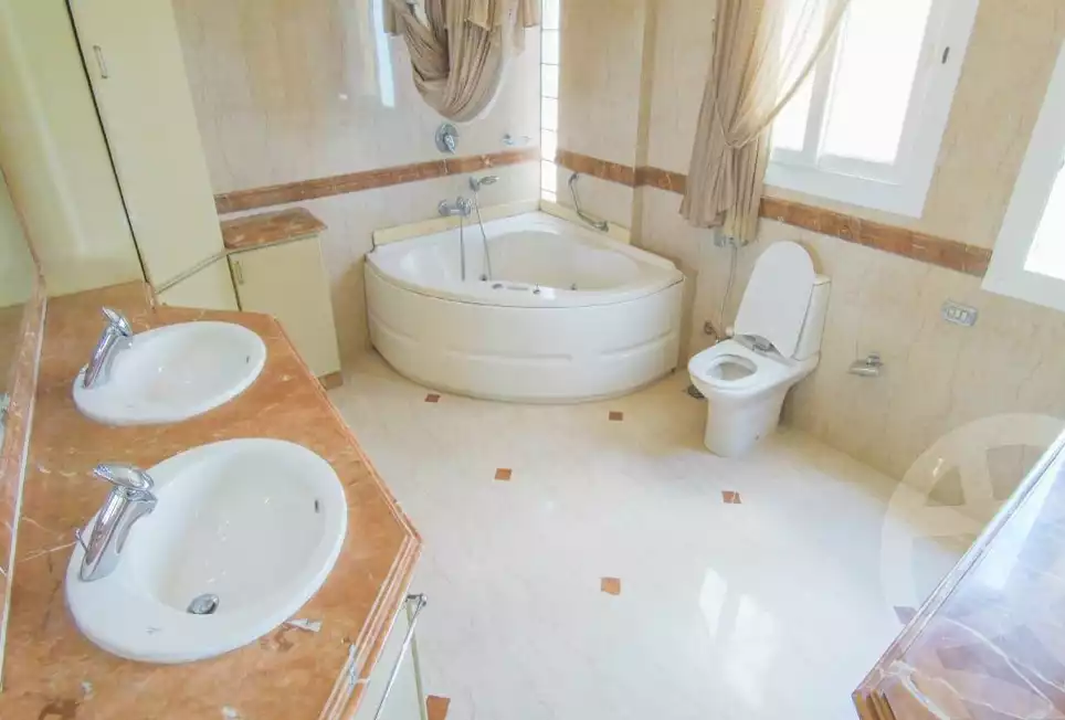 https://aqarmap.com.eg/ar/listing/3812372-for-sale-alexandria-lauran-mohammed-al-eqbal-st