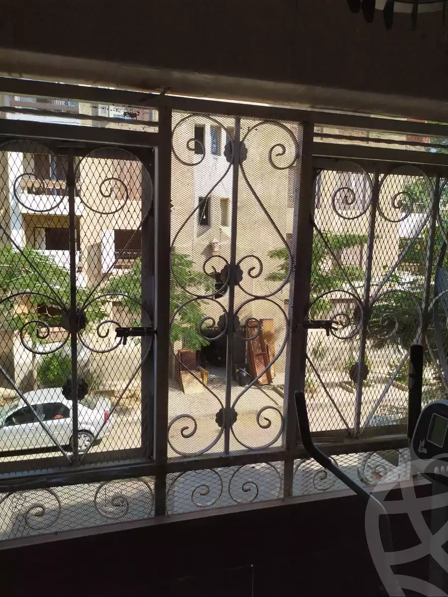 https://aqarmap.com.eg/ar/listing/3829615-for-sale-cairo-new-cairo-third-settlement-fifth-neighborhood
