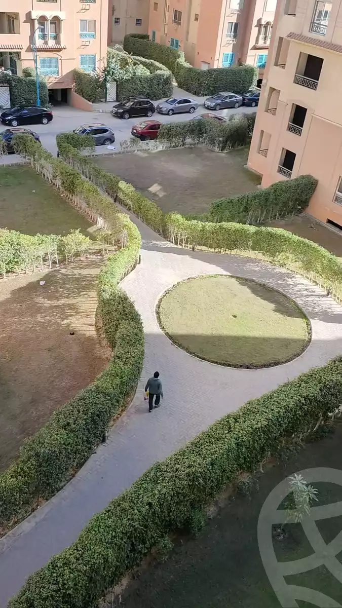 https://aqarmap.com.eg/ar/listing/3831999-for-sale-cairo-6th-of-october-compound-rehab-october