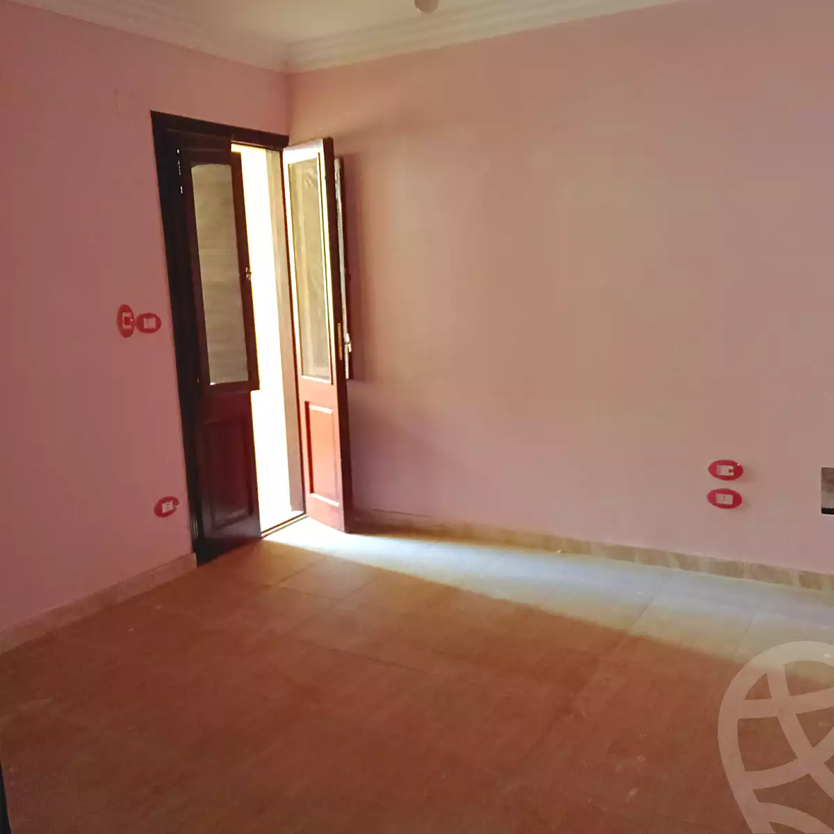 https://aqarmap.com.eg/ar/listing/3832597-for-rent-gharbia-tanta-tanta-city-el-soultan-mourad-st