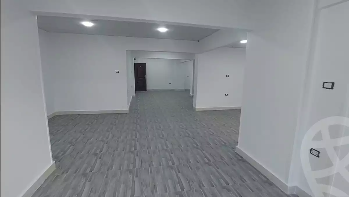 https://aqarmap.com.eg/ar/listing/3835206-for-sale-alexandria-el-asafra-shr-mlk-hfny