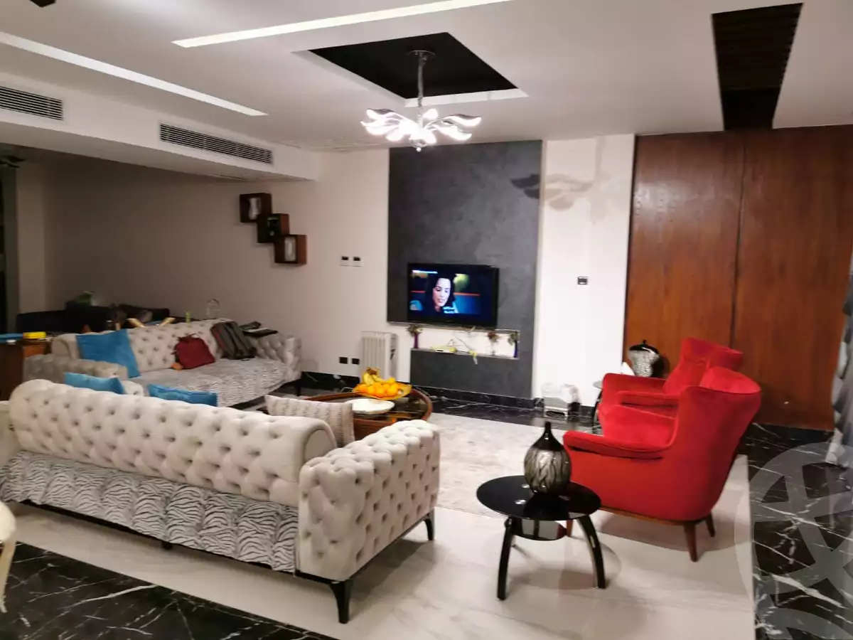https://aqarmap.com.eg/en/listing/4251389-for-rent-cairo-el-sheikh-zayed-city-compounds-in-sheikh-zayed-el-karma-4