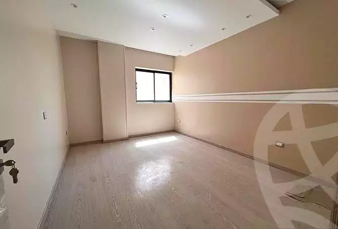 https://aqarmap.com.eg/ar/listing/3838921-for-rent-cairo-new-cairo-compounds-lakeview-residence