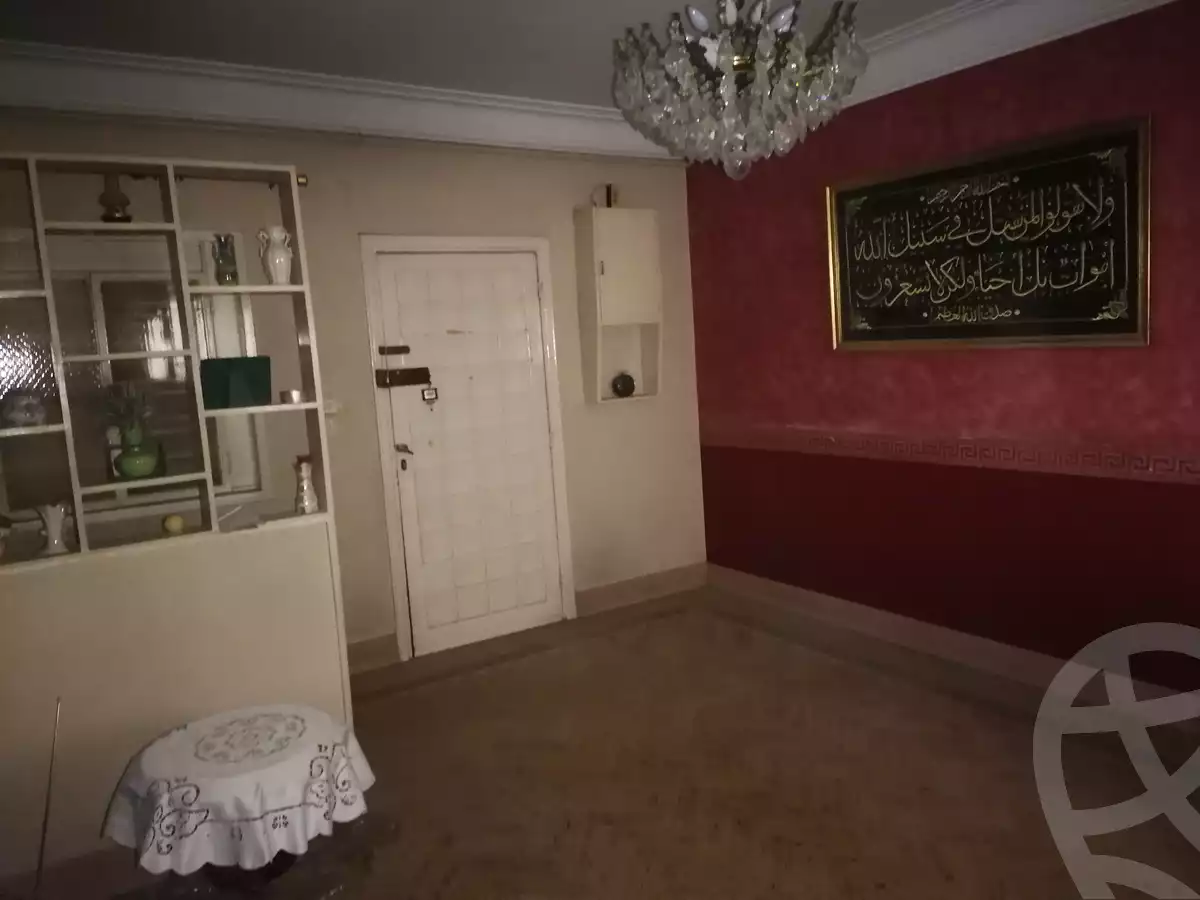 https://aqarmap.com.eg/ar/listing/3841608-for-sale-cairo-el-abbasiya-el-abbasiya