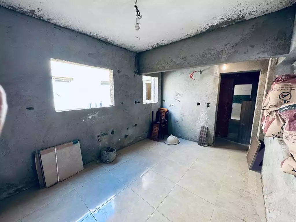 https://aqarmap.com.eg/ar/listing/3849657-for-sale-cairo-el-sheikh-zayed-city-compounds-in-sheikh-zayed-el-khamayel