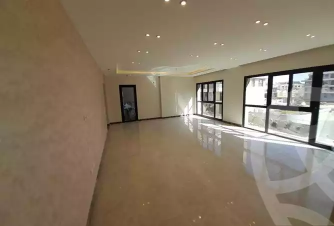 https://aqarmap.com.eg/ar/listing/3852105-for-rent-cairo-new-cairo-compounds-dh-bwdywm-cairo-festival-city