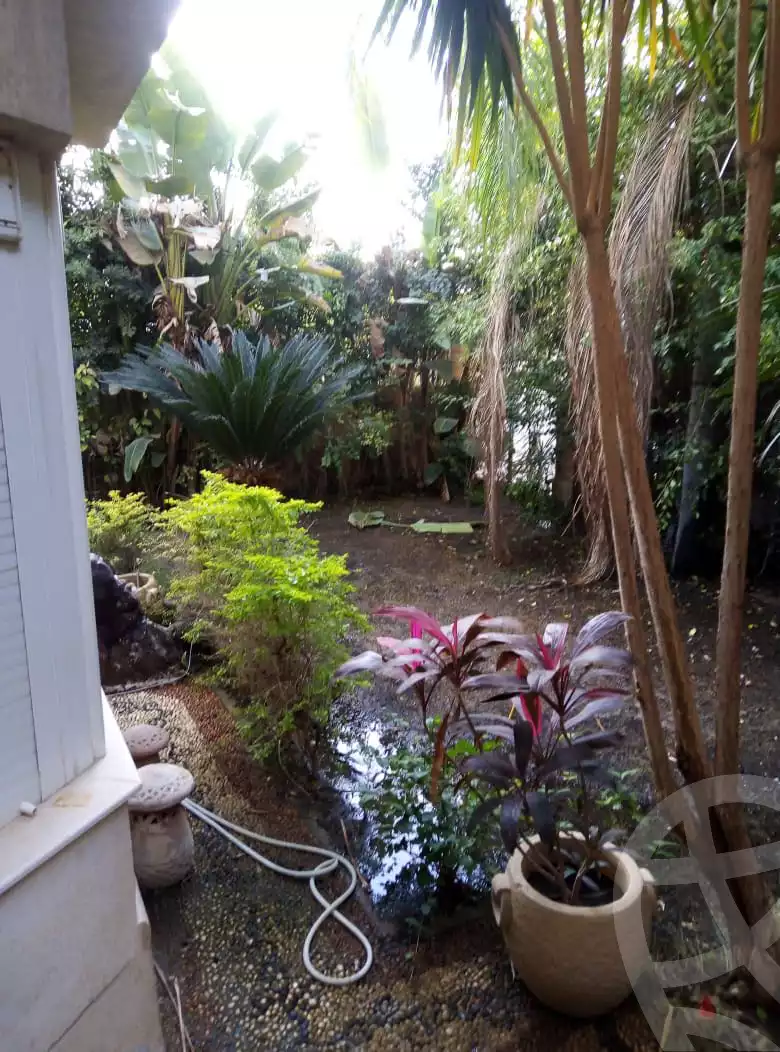 https://aqarmap.com.eg/ar/listing/3773135-for-sale-cairo-new-cairo-lrhb-city-phase-1-ahmed-rami-st