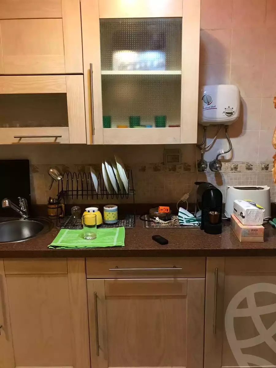 https://aqarmap.com.eg/ar/listing/3773135-for-sale-cairo-new-cairo-lrhb-city-phase-1-ahmed-rami-st