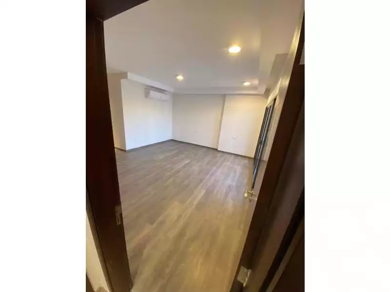 https://aqarmap.com.eg/ar/listing/3866670-for-sale-cairo-el-sheikh-zayed-city-compounds-brj-zyd-wr-llttwyr