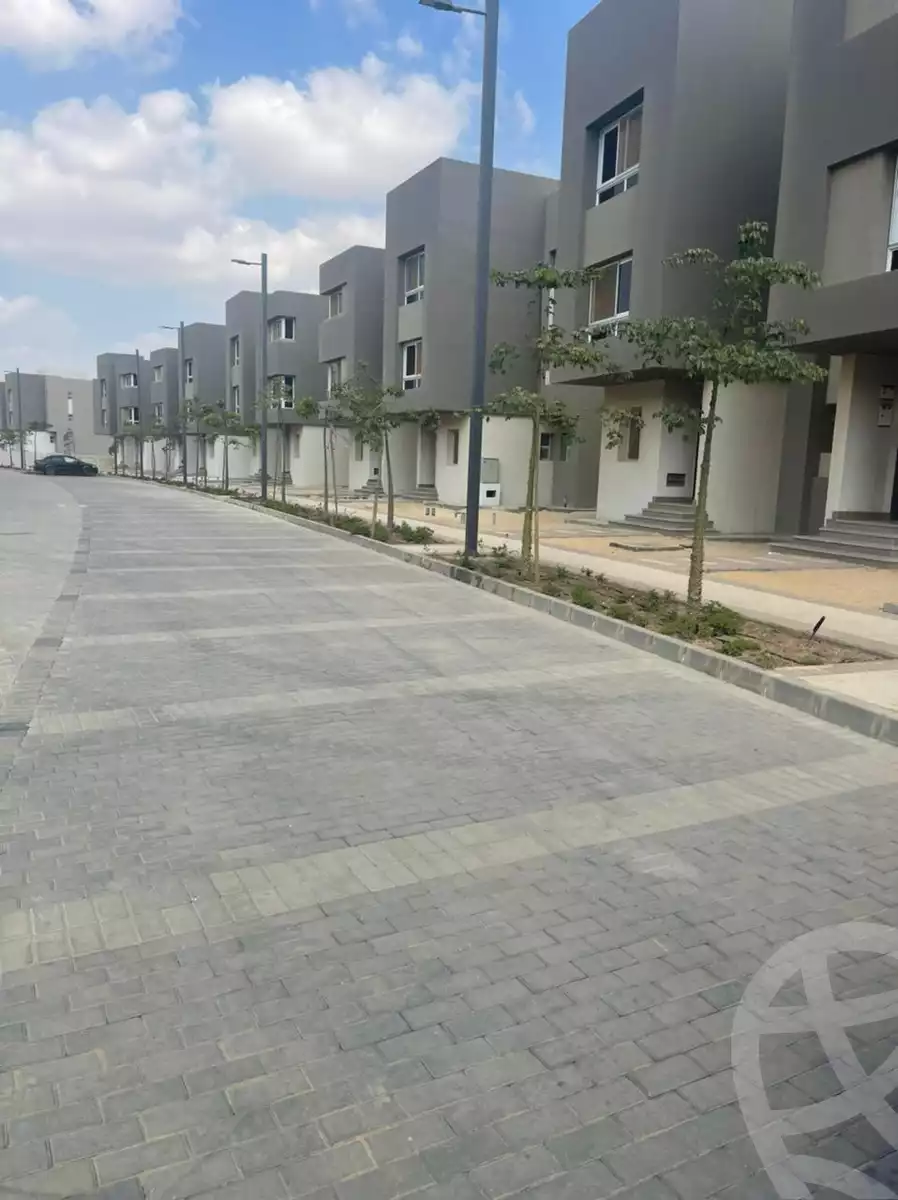 https://aqarmap.com.eg/ar/listing/3869459-for-sale-cairo-el-sheikh-zayed-city-compounds-in-sheikh-zayed-etapa