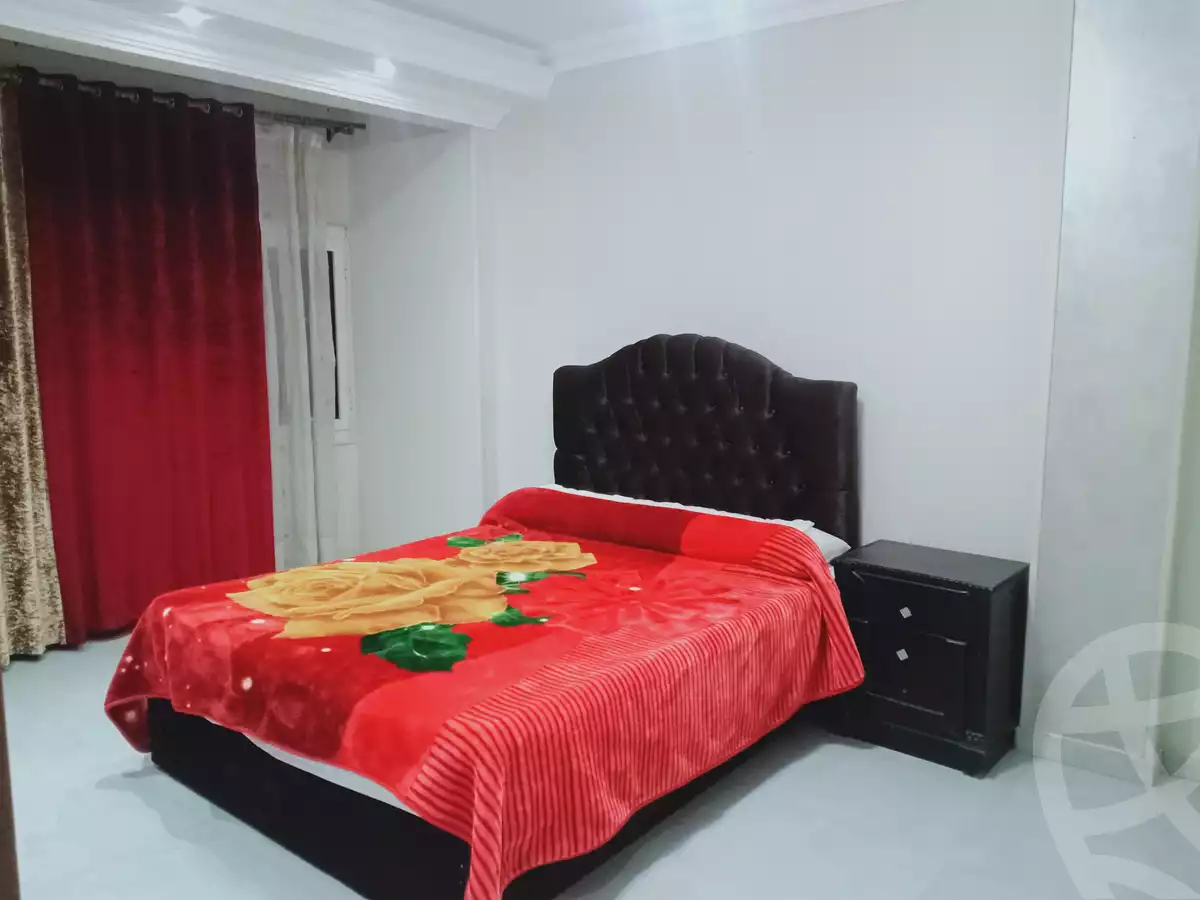 https://aqarmap.com.eg/ar/listing/3872528-for-rent-cairo-el-agouza-kwrnysh-lnyl
