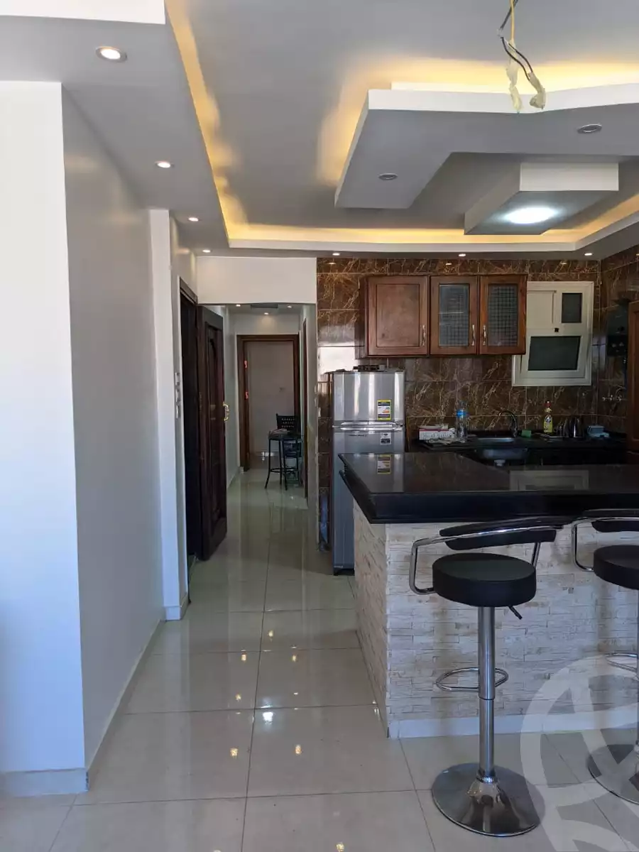 https://aqarmap.com.eg/ar/listing/3873327-for-sale-alexandria-cleopatra-shr-bw-qyr-tryq-lhry
