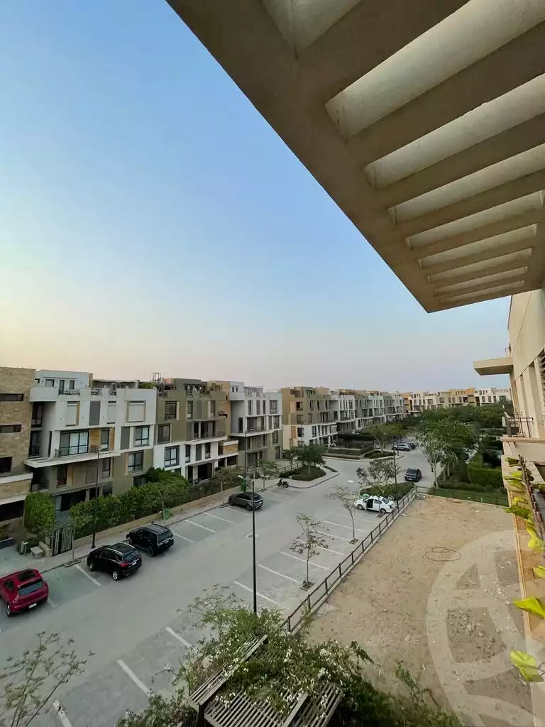 https://aqarmap.com.eg/ar/listing/3876192-for-rent-cairo-el-sheikh-zayed-city-compounds-in-sheikh-zayed-beverly-hills