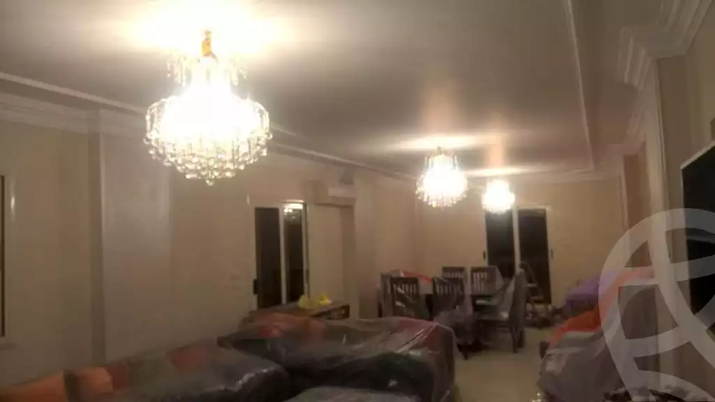 https://aqarmap.com.eg/ar/listing/3873811-for-sale-cairo-cairo-hdyq-lhrm-lmntq-t