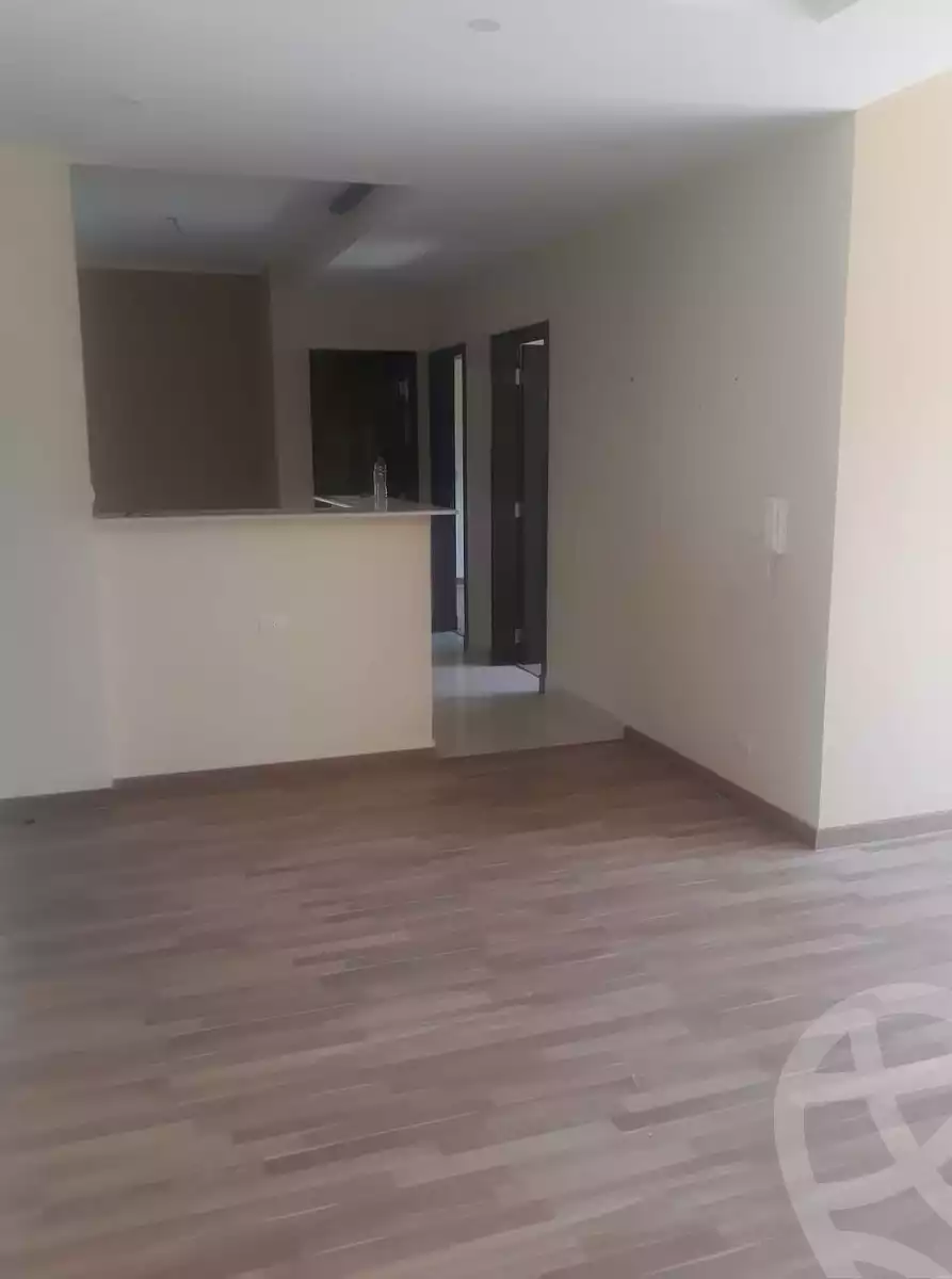 https://aqarmap.com.eg/ar/listing/3878574-for-sale-cairo-el-sheikh-zayed-city-compounds-dh-drys
