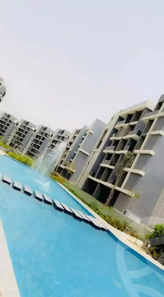 https://aqarmap.com.eg/ar/listing/3880394-for-sale-cairo-6th-of-october-compound-sun-capital