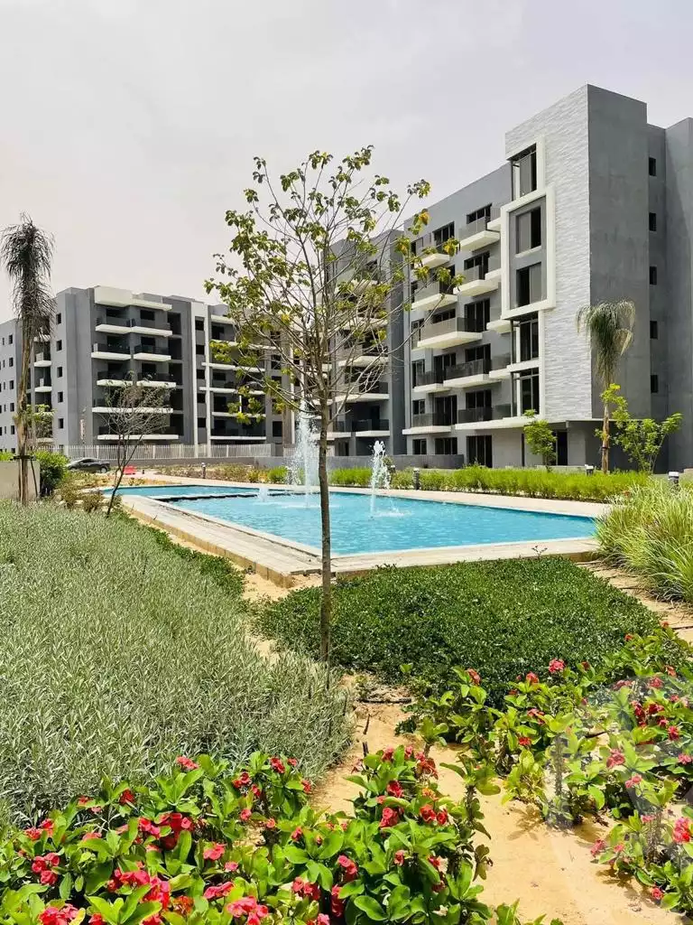 https://aqarmap.com.eg/ar/listing/3880500-for-sale-cairo-6th-of-october-compound-sun-capital