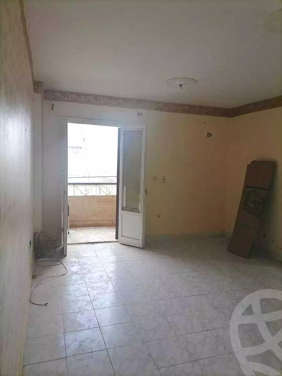https://aqarmap.com.eg/ar/listing/3882801-for-rent-cairo-al-oubour-compound-jannat-el-obour
