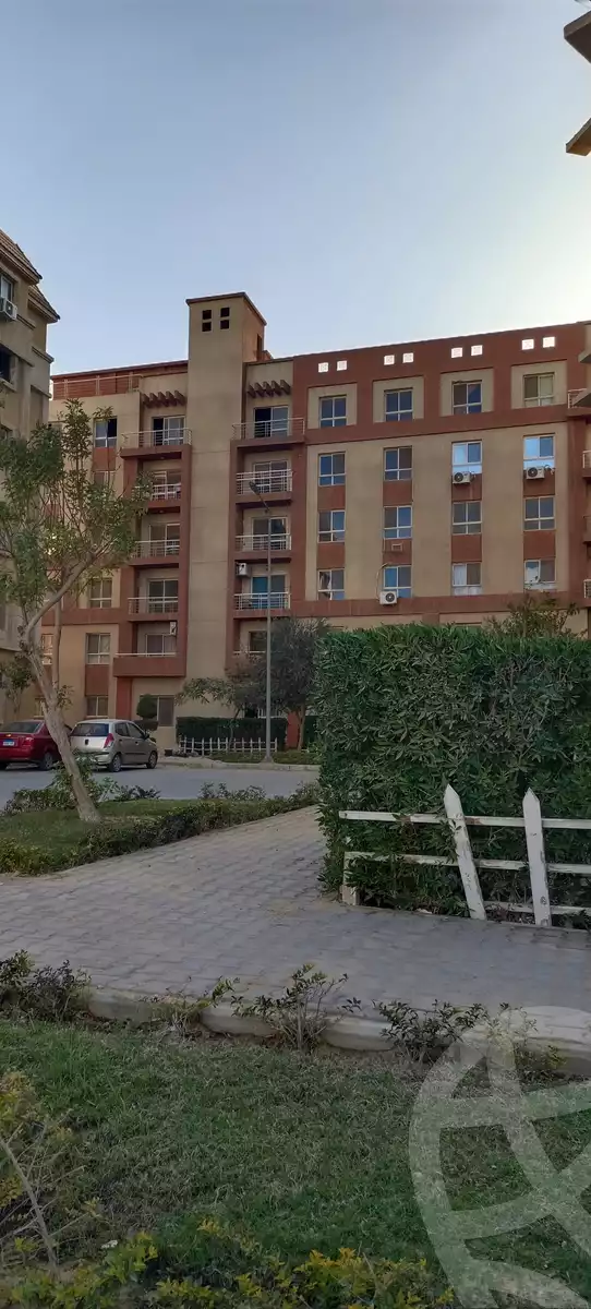 https://aqarmap.com.eg/ar/listing/3886677-for-sale-cairo-6th-of-october-compound-degla-gardens